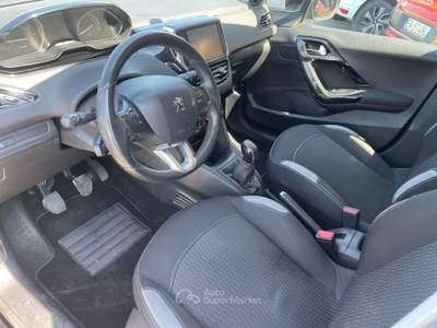 Peugeot 208 5 porte Allure DISTRIBUZIONE NUOVA Nero usata Casalgrande