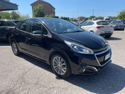 Peugeot 208 5 porte Allure DISTRIBUZIONE NUOVA Nero usata Casalgrande