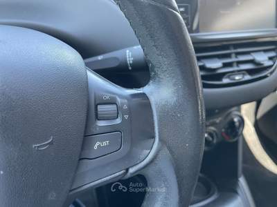 Peugeot 208 5 porte Allure DISTRIBUZIONE NUOVA Nero usata Casalgrande