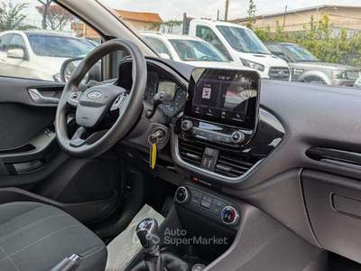 Ford Fiesta Titanium 1.1cc 85cv Grigio usata Roma