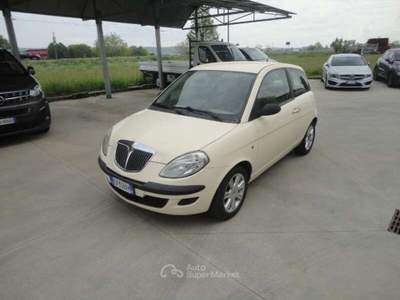 Lancia Ypsilon 1.2 Oro Beige usata Castiglione delle Stiviere