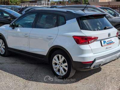 Seat Arona 1.0tsi Eco XPERIENCE 110cv DSG Bianco usata Roma