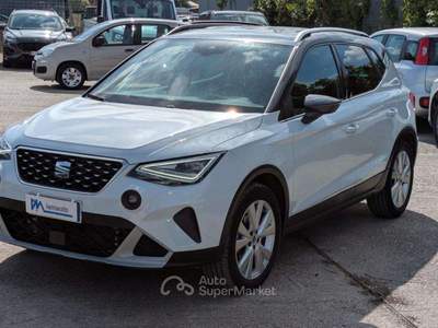 Seat Arona 1.0tsi Eco XPERIENCE 110cv DSG Bianco usata Roma