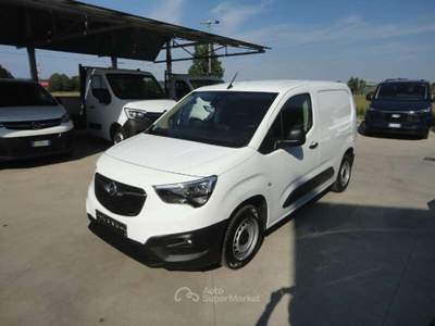 Opel Combo Combo Cargo 1.5 Diesel PC 650 kg Edition Bianco usata Castiglione delle Stiviere