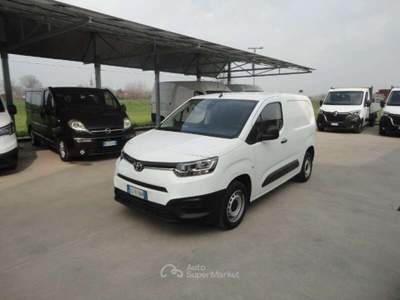 Toyota Proace Proace City 1.5D 100 CV S&S PC 4p. Bianco usata Castiglione delle Stiviere