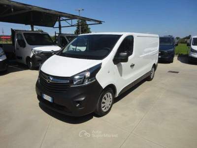 Opel Vivaro Vivaro 29 1.6 CDTI 120CV PL-TN Furgone Edition Bianco usata Castiglione delle Stiviere