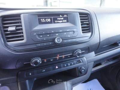 Peugeot Expert Expert BlueHDi 100 S&S PL-SL-TN Furgone Premium Long Bianco usata Castiglione delle Stiviere