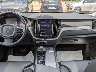 Volvo XC60 PLUS DARK 2.0d B4 AWD 197cv Nero usata Roma