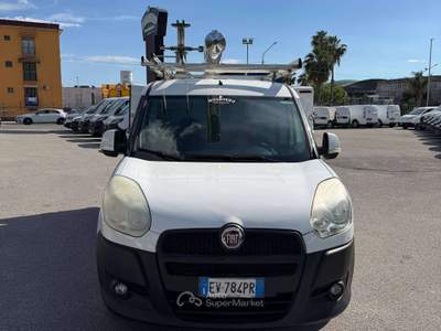 Fiat Doblò 1.6mjt 105cv OFFICINA MOBILE Bianco usata Salerno