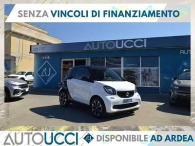 Smart ForTwo 1.0 twinamic 70 CV Youngster Automatica Bianco usata Ardea