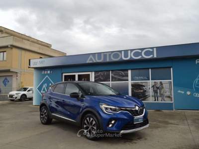 Renault Captur TCe 1.0 Techno 90 CV Blu/Azzurro usata Ardea