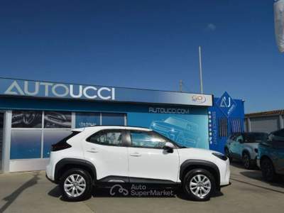 Toyota Yaris Cross 1.5 Hybrid 5p. E-CVT Active Bianco usata Ardea