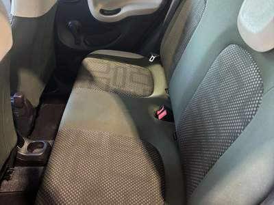 Fiat Panda 1.3 mjt 16v Lounge 75cv Verde usata Erba