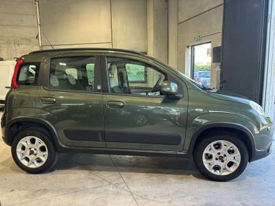 Fiat Panda 1.3 mjt 16v Lounge 75cv Verde usata Erba