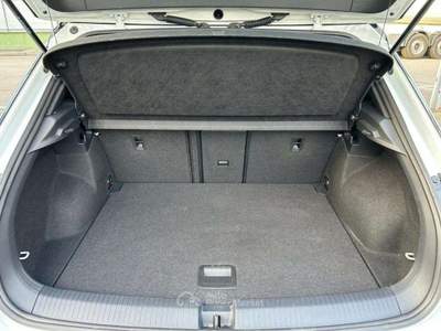 Volkswagen T-Roc 1.5 TSI ACT DSG R-Line *UNIPRO* *TAGLIANDI VW* Bianco usata San Giuliano Milanese