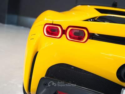 Ferrari SF90 1001cv usata Formello