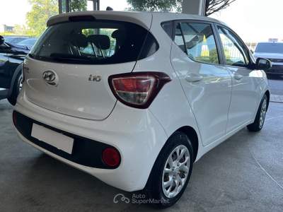 Hyundai i10 1.0 MPI 67 cv - OK NEOPATENTATI Nero usata Guamo-Capannori