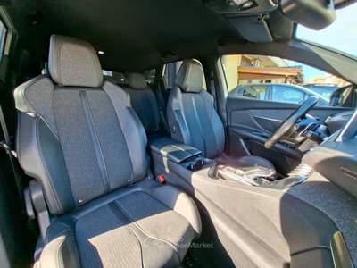 Peugeot 3008 1.5 BlueHDi 130cv EAT8 GT Line 2018 Bianco usata Cerignola