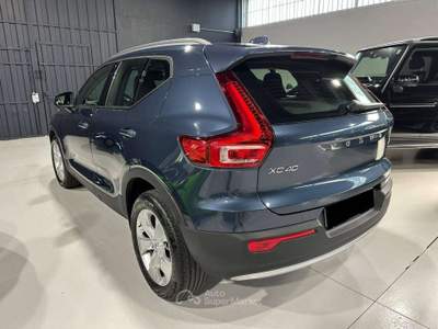 Volvo XC40 XC40 1.5 t2 Momentum Core my21 Blu/Azzurro usata Luzzara