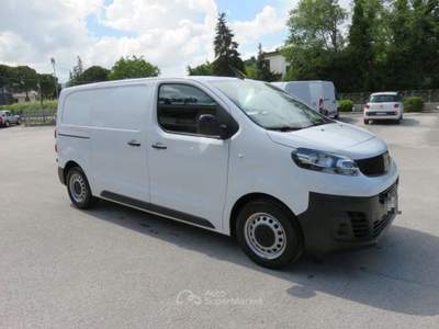 Fiat Scudo 1.5 BlueHDi 120 CV PL-TN Furgone Bianco usata Tolentino