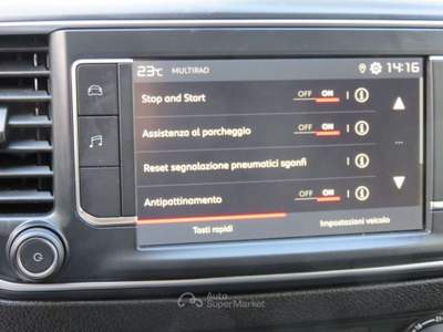 Fiat Scudo 1.5 BlueHDi 120 CV PL-TN Furgone Bianco usata Tolentino