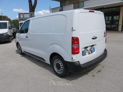 Fiat Scudo 1.5 BlueHDi 120 CV PL-TN Furgone Bianco usata Tolentino