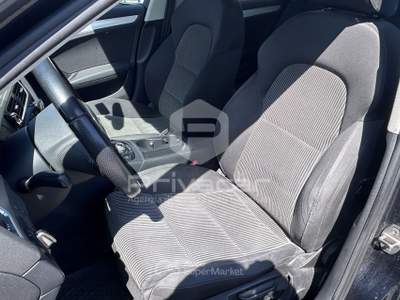 Audi A4 AUDI A4 Avant 2.0 TDI 143CV F.AP. Blu/Azzurro usata Abano Terme