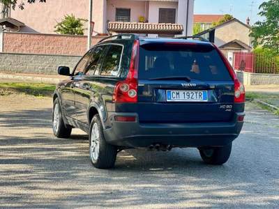 Volvo XC90 VOLVO XC 90 Blu/Azzurro usata Lesmo