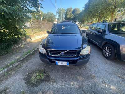 Volvo XC90 VOLVO XC 90 Blu/Azzurro usata Lesmo