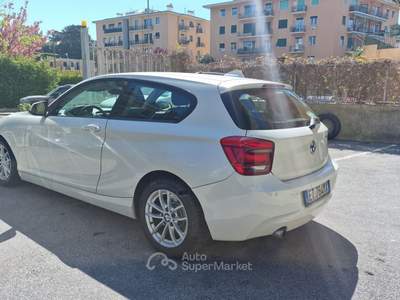BMW Serie 1 116d 118 116d 3p. Efficient Dynamics Sport Bianco usata Genova