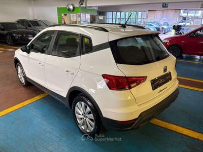 Seat Arona Arona 1.0 ecotsi Reference 95cv Neopatentati...!!!! Bianco usata Milano