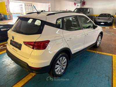 Seat Arona Arona 1.0 ecotsi Reference 95cv Neopatentati...!!!! Bianco usata Milano
