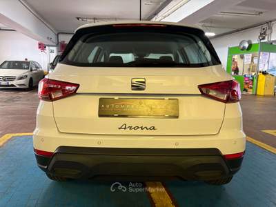 Seat Arona Arona 1.0 ecotsi Reference 95cv Neopatentati...!!!! Bianco usata Milano