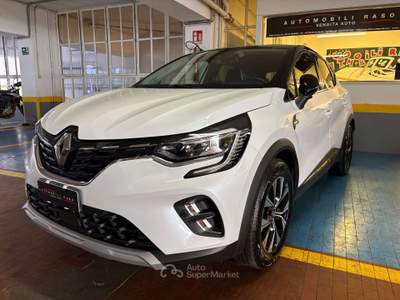 Renault Captur Captur 1.6 E-Tech full hybrid Evolution 145cv auto Bianco usata Milano