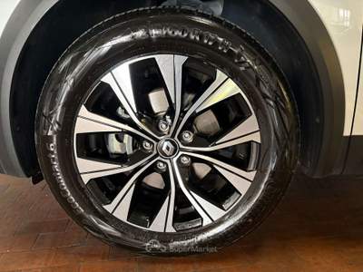 Renault Captur Captur 1.6 E-Tech full hybrid Evolution 145cv auto Bianco usata Milano