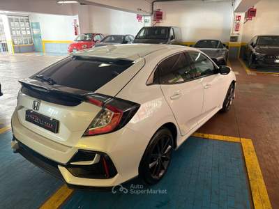 Honda Civic Civic X5p 5p 1.0 t Executive Sport Line my20 Bianco usata Milano