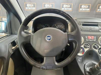 Fiat Panda 4x4 Cross Verde usata Valsamoggia