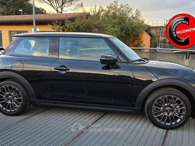 MINI Cooper ESSENTIAL TRIM PACK XS LED GARANZIA MINI UFF.L Nero usata Roma
