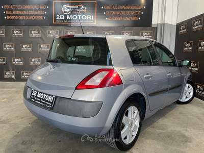 Renault Mégane Megane Mégane 1.5 dCi/100CV 5 porte Confort Dynamique Grigio usata Valsamoggia