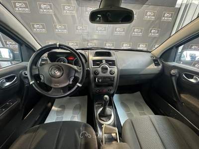 Renault Mégane Megane Mégane 1.5 dCi/100CV 5 porte Confort Dynamique Grigio usata Valsamoggia