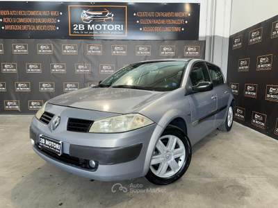 Renault Mégane Megane Mégane 1.5 dCi/100CV 5 porte Confort Dynamique Grigio usata Valsamoggia