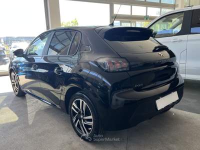 Peugeot 208 1.2 Puretech 75 cv - OK NEOPATENTATI Nero usata Guamo-Capannori