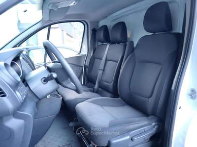 Renault Trafic TRAFIC 2.0 dCi 120CV L2H1 Bianco usata Varna