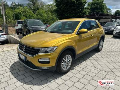 Volkswagen T-Roc SCR 150 CV DSG Business BlueMotion Technology Giallo usata Teano