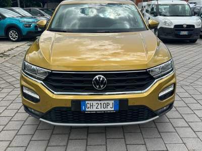 Volkswagen T-Roc SCR 150 CV DSG Business BlueMotion Technology Giallo usata Teano