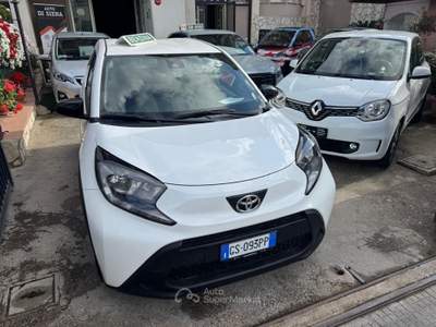 Toyota Aygo X 1.0 VVT-i 72 CV 5 porte Trend Bianco usata CURTI