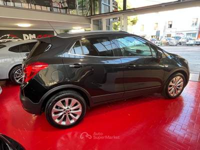 Opel Mokka GPL 140 CV COSMO PELLE TESSUTO NAVIGATORE CERCHI TELECAMERA POSTERIORE KM CERTIFICATI Nero usata Pesaro