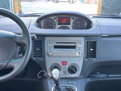 Lancia Musa Oro Ecochic GPL OK NEOPATENTATI Argento usata Bologna
