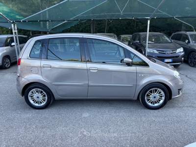 Lancia Musa Oro Ecochic GPL OK NEOPATENTATI Argento usata Bologna