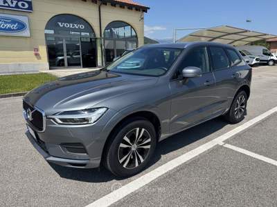 Volvo XC60 AWD (Diesel/Hybrid) Automatico Momentum Grigio usata Crocetta del Montello